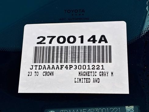 Used 2023 Toyota Crown AWD/4WD image 32