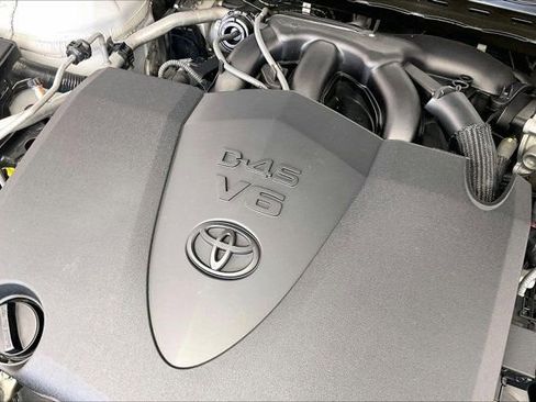 Used 2020 Toyota Avalon TRD FWD image 32
