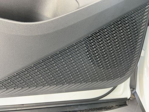 New 2026 Volkswagen Atlas Cross Sport SEL Premium R-Line image 37