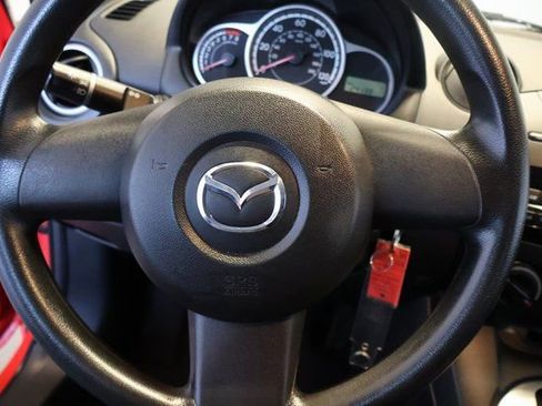 Used 2011 MAZDA MAZDA2 Sport image 20