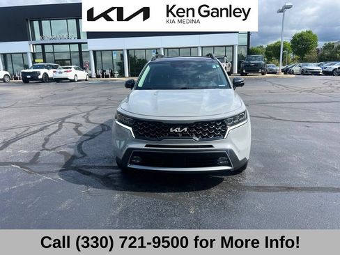 Certified 2022 Kia Sorento SX Prestige AWD/4WD image 3