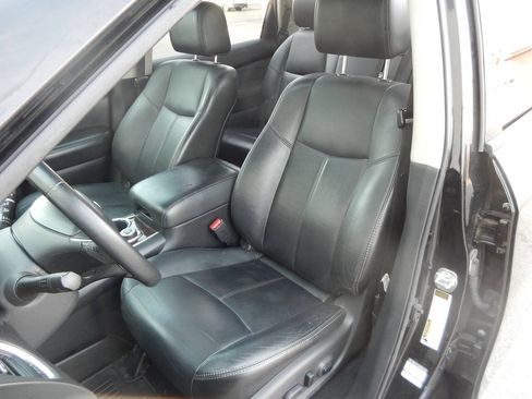 Used 2014 Nissan Pathfinder SL w/ SL Premium Package AWD/4WD image 30