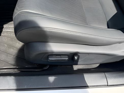 Used 2025 Honda Civic Sport Touring image 22