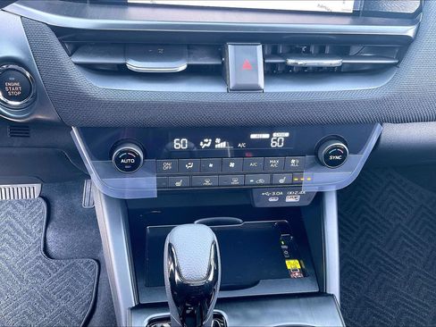 New 2026 Subaru Outback Limited AWD/4WD image 21