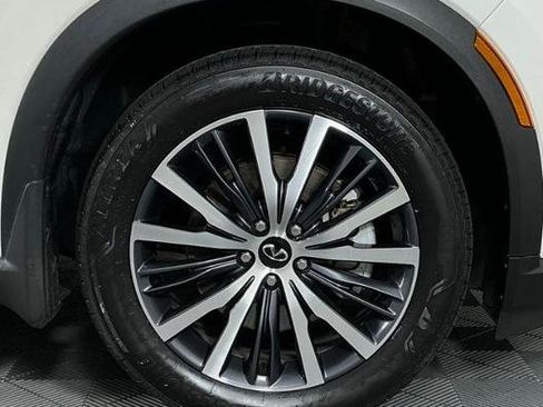 Certified 2025 INFINITI QX60 Autograph w/ Cargo Package AWD/4WD image 7