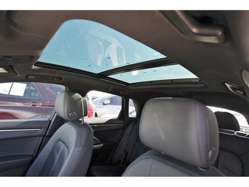 Used 2023 Audi Q3 2.0T Premium image 27