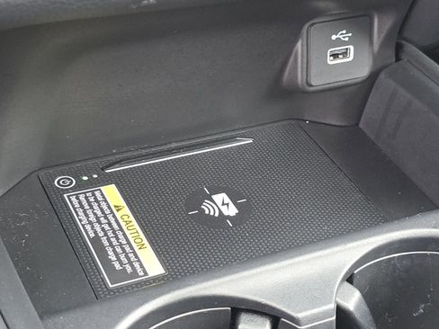 Certified 2024 Honda HR-V EX-L image 9