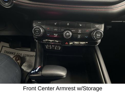 Used 2024 Dodge Durango GT image 43