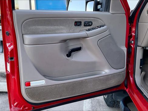 Used 2002 Chevrolet Silverado 2500 LT image 21