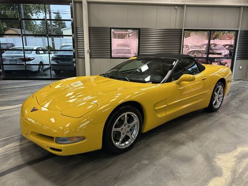 Used 2002 Chevrolet Corvette Convertible w/ Preferred Equipment Group2 image 29