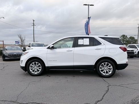 Used 2021 Chevrolet Equinox LT image 4