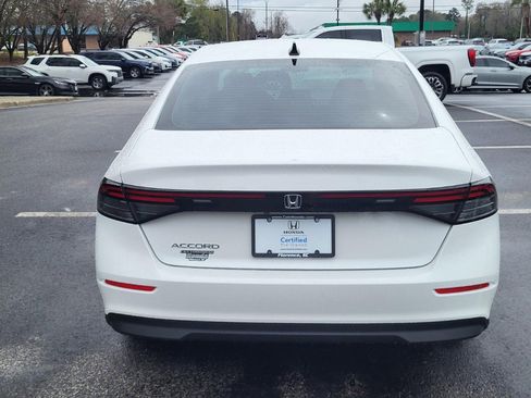 Used 2025 Honda Accord SE image 3