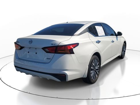 Certified 2023 Nissan Altima 2.5 SV image 7