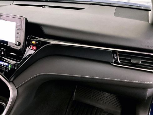 Used 2023 Toyota Camry SE image 15