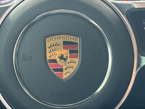 Used 2021 Porsche Cayenne S AWD/4WD image 29