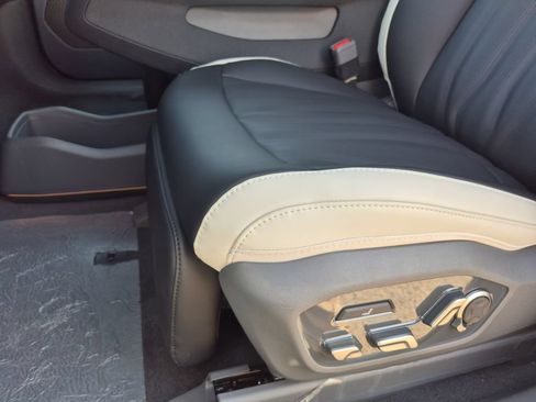 New 2026 Kia EV9 GT-Line AWD/4WD image 11