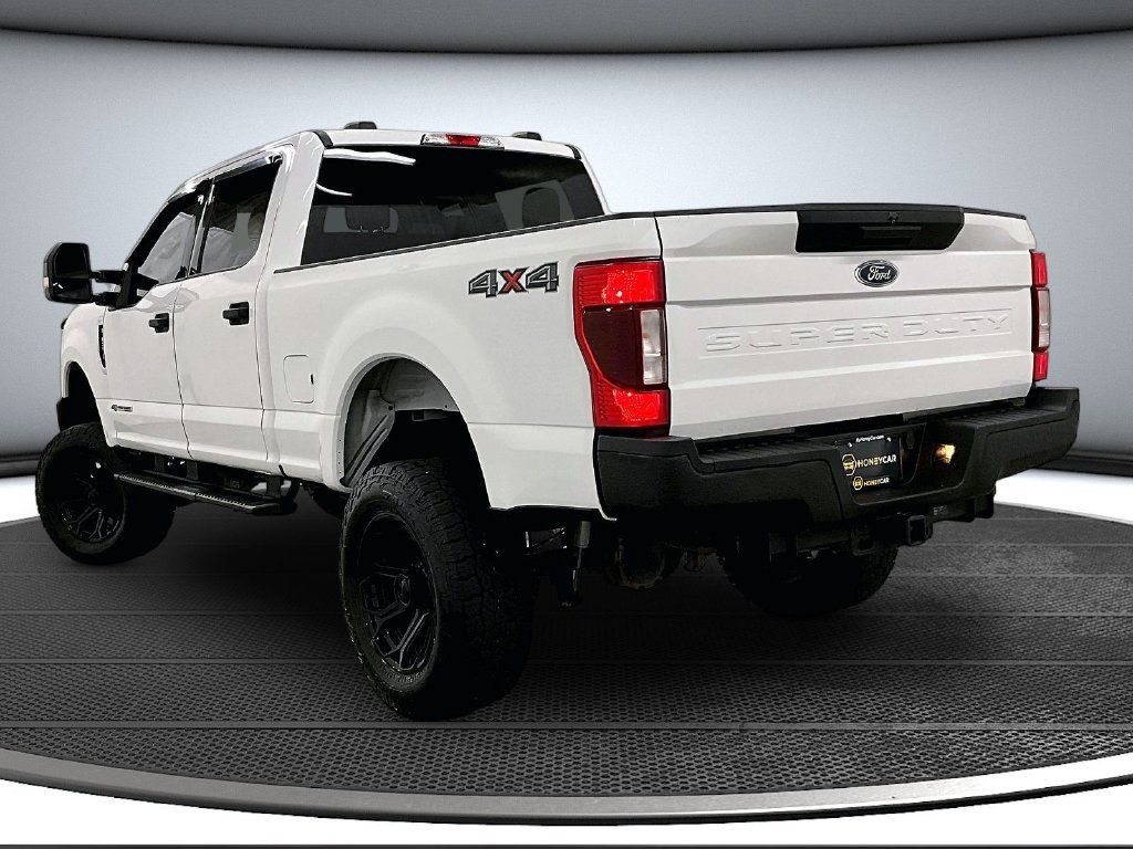 Used 2020 Ford F250 XLT AWD/4WD image 4