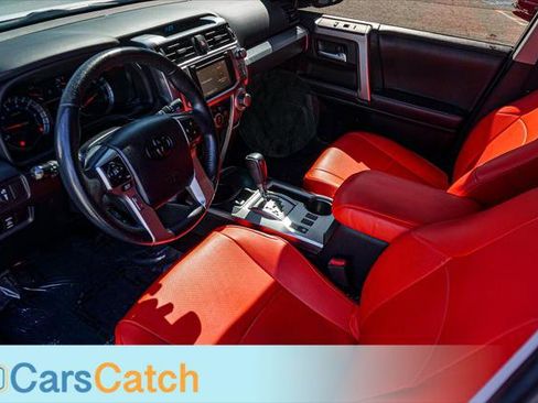 Used 2019 Toyota 4Runner SR5 image 18