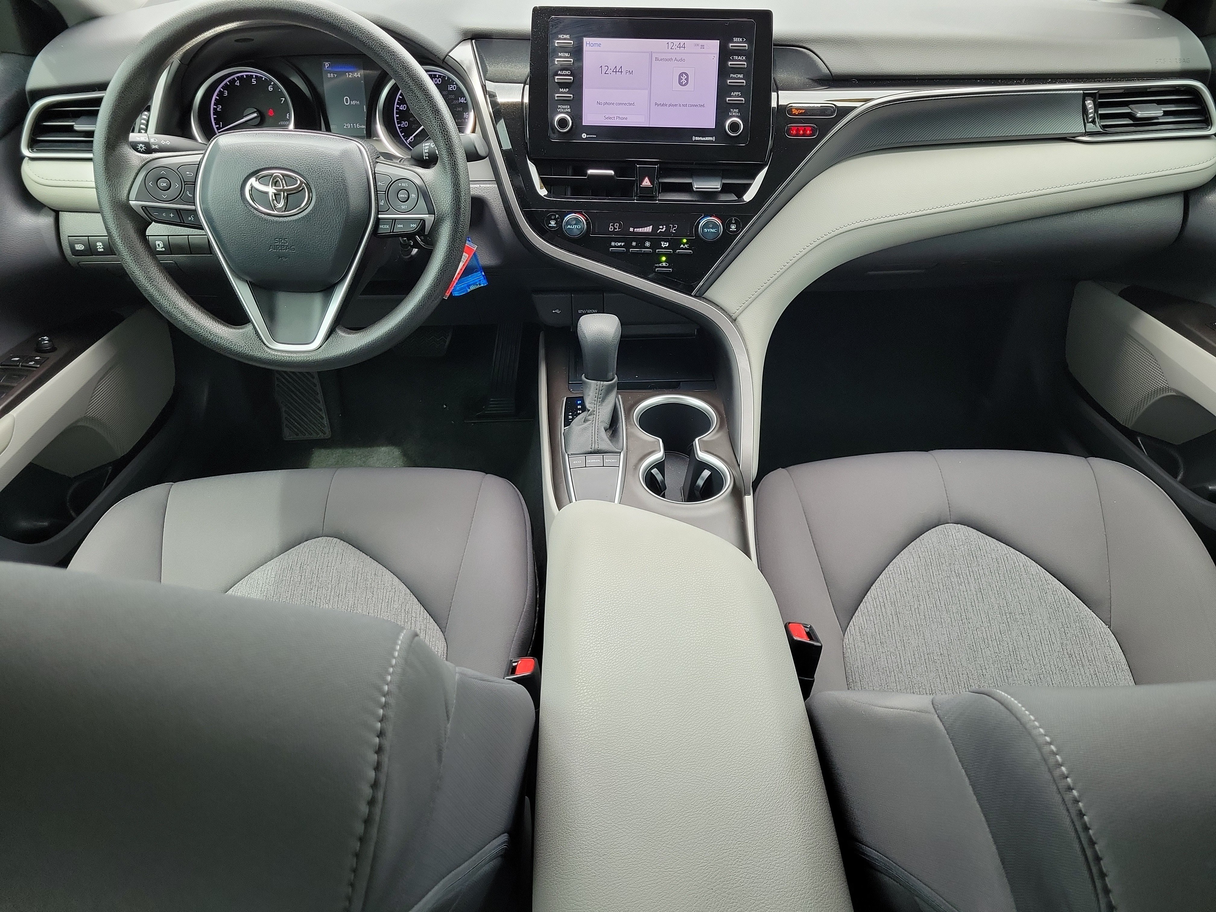 Used 2023 Toyota Camry LE FWD image 16