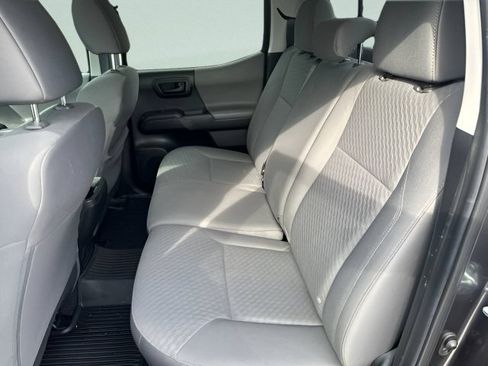 Used 2023 Toyota Tacoma SR AWD/4WD image 12