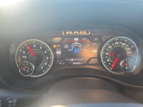 Used 2021 RAM 1500 Big Horn AWD/4WD image 19