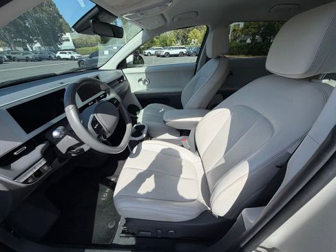 Used 2023 Hyundai Ioniq 5 SEL RWD image 6