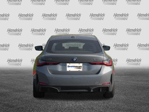 Used 2023 BMW i4 eDrive40 RWD image 8