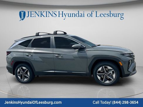 New 2026 Hyundai Tucson SEL FWD image 2