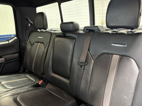 Used 2019 Ford F150 Platinum w/ Equipment Group 701A Luxury AWD/4WD image 12