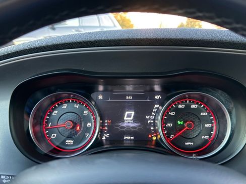Used 2023 Dodge Charger SXT image 42