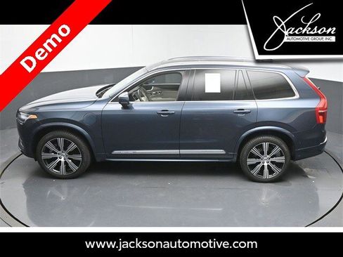 Certified 2024 Volvo XC90 T8 Plus w/ Protection Package Premier image 46