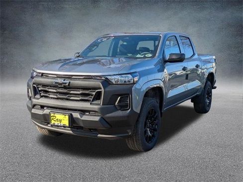 New 2026 Chevrolet Colorado W/T image 8