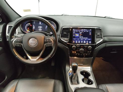 Used 2019 Jeep Grand Cherokee Limited image 22