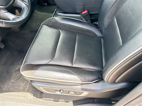 Used 2023 RAM 1500 Laramie image 21