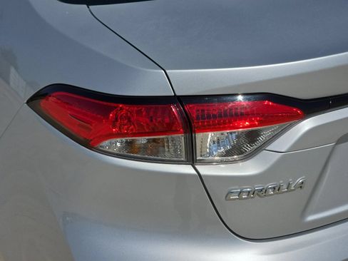 Used 2024 Toyota Corolla LE FWD image 23