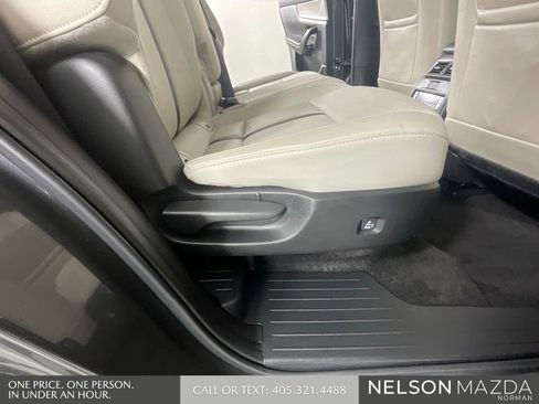 Certified 2025 MAZDA CX-90 Plug-In Hybrid w/ Preferred AWD/4WD image 30