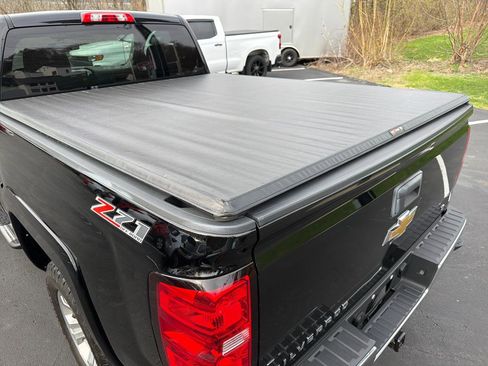 Used 2014 Chevrolet Silverado 1500 LT w/ LT Convenience Package image 8