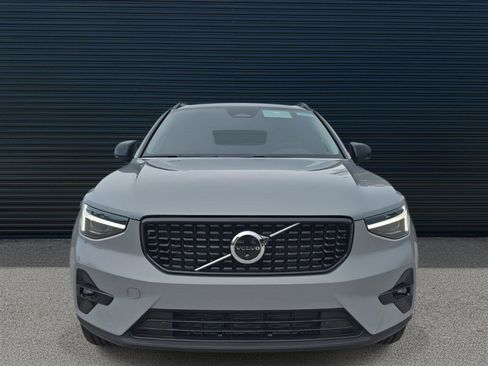 New 2026 Volvo XC40 B5 Plus w/ Protection Package Premier image 2