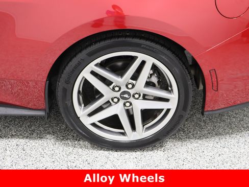 Used 2024 Ford Mustang Premium image 10