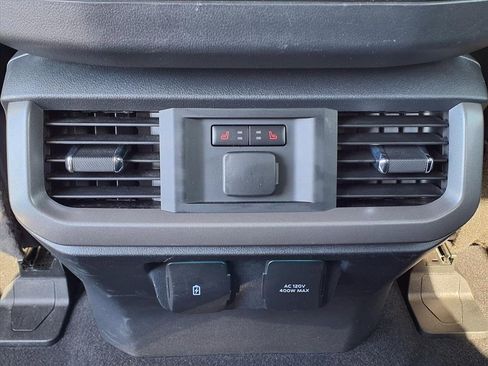 Used 2023 Ford F150 Lariat w/ Equipment Group 502A High image 16