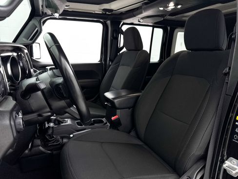 Used 2022 Jeep Wrangler Unlimited Sport AWD/4WD image 17