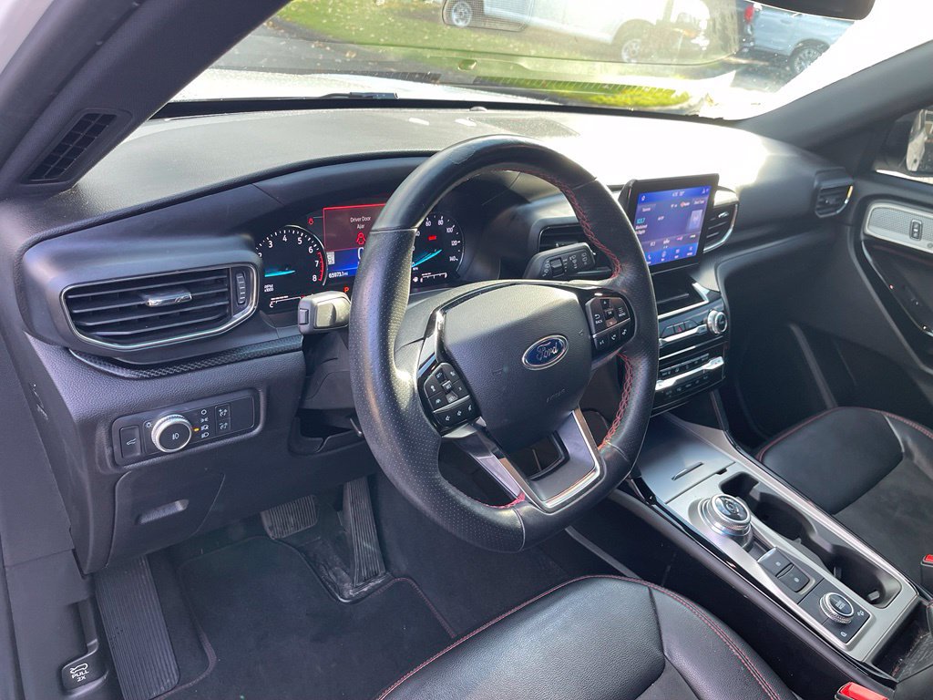 Used 2022 Ford Explorer ST-Line w/ Class IV Trailer Tow Package AWD/4WD image 5