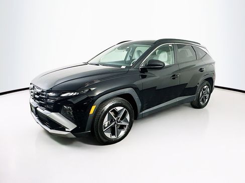 Used 2025 Hyundai Tucson SEL image 3