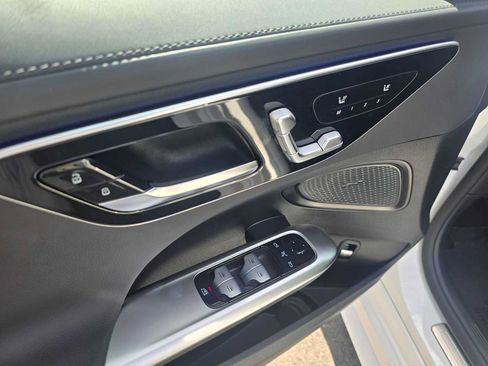 Used 2026 Mercedes-Benz C 300 Sedan image 21