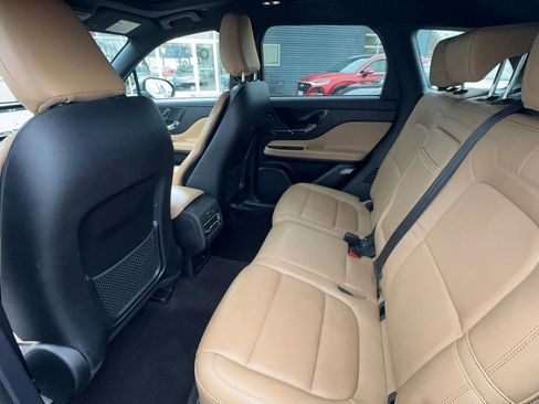 Used 2021 Lincoln Corsair Reserve image 17