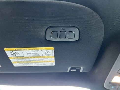 Used 2023 Ford Expedition Platinum image 35