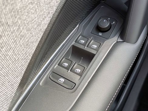 New 2026 Volkswagen Tiguan S image 20