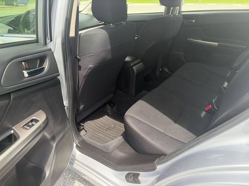 Used 2015 Subaru Impreza 2.0i Premium AWD/4WD image 10