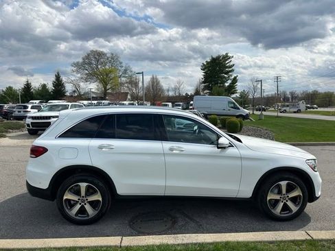 Used 2022 Mercedes-Benz GLC 300 4MATIC image 6