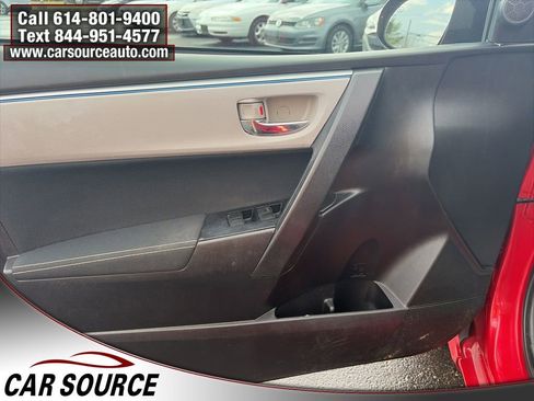 Used 2015 Toyota Corolla LE image 14